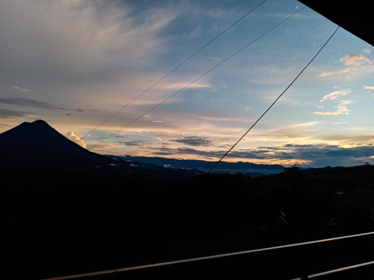 Encanto Arenal Lodge La Fortuna Екстер'єр фото