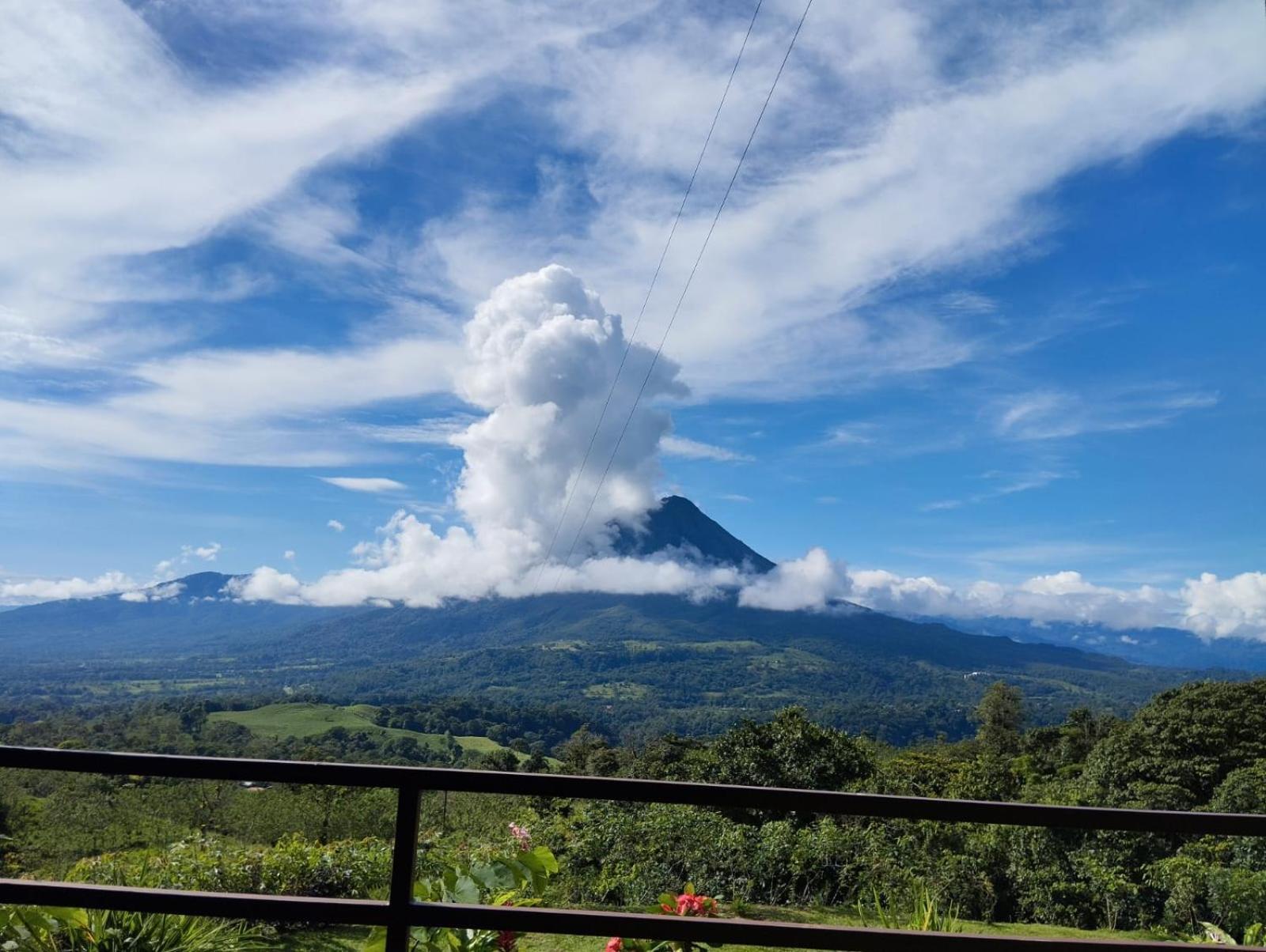 Encanto Arenal Lodge La Fortuna Номер фото