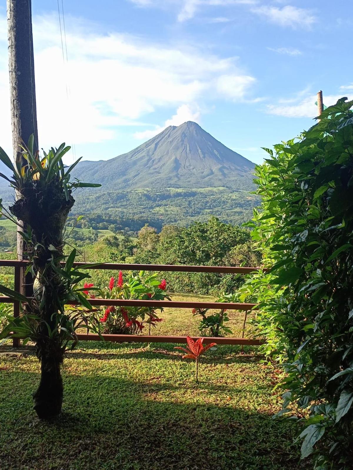 Encanto Arenal Lodge La Fortuna Номер фото
