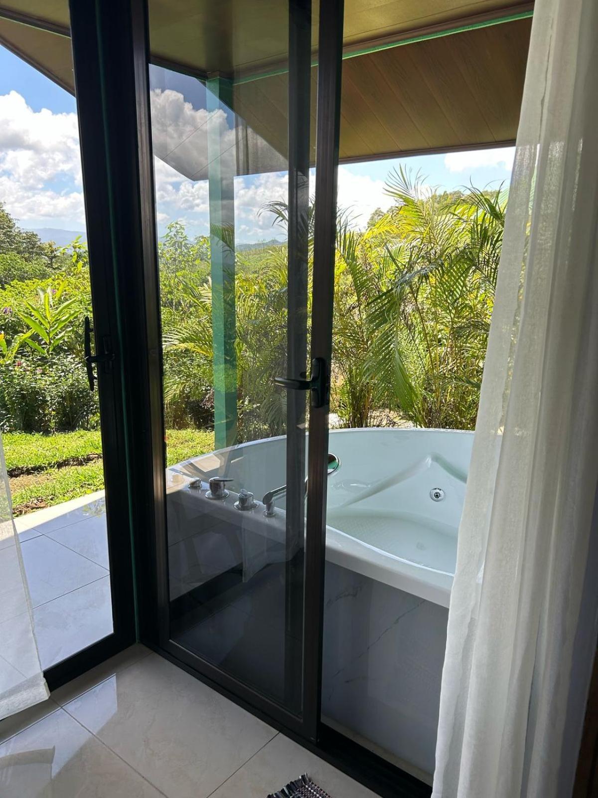 Encanto Arenal Lodge La Fortuna Номер фото
